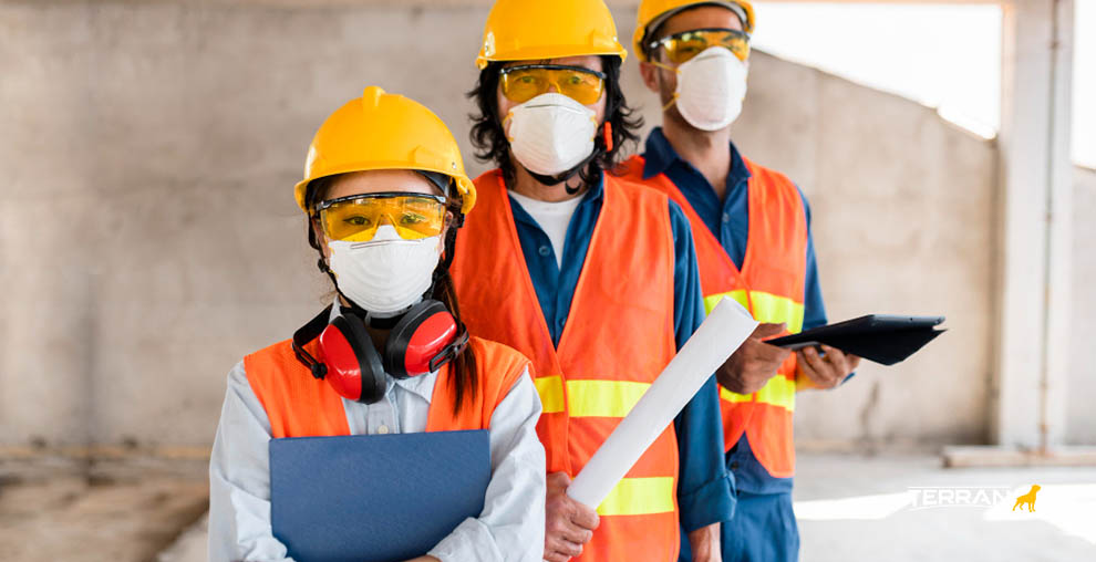 trabajadores epp